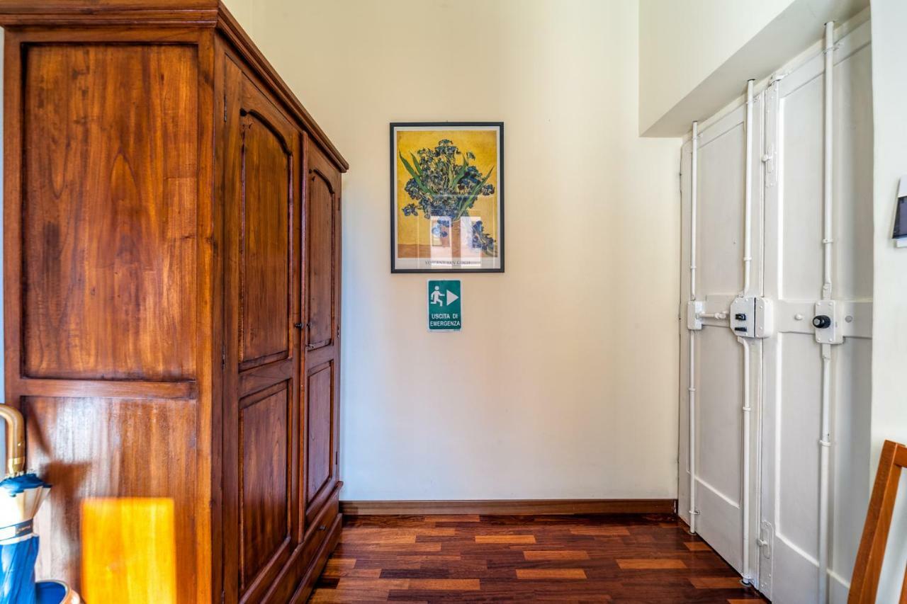 Gallo's Holidays St Peter Apartment Rom